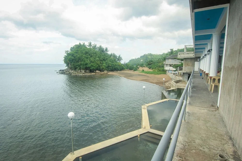 247 BalikBayan Fun Resort