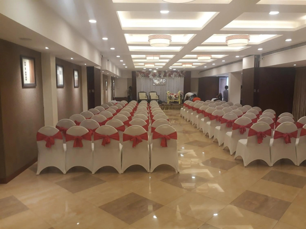 Hotel Utsav Deluxe