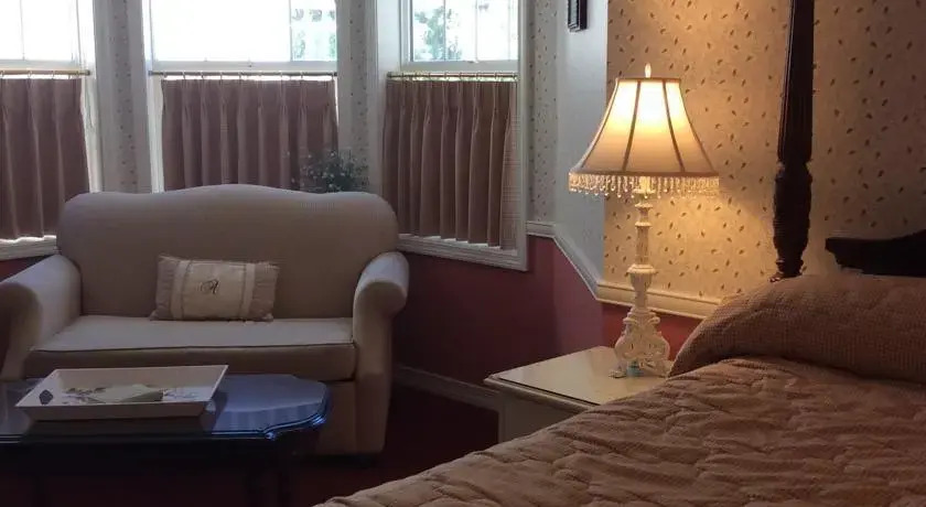 Ashley Inn