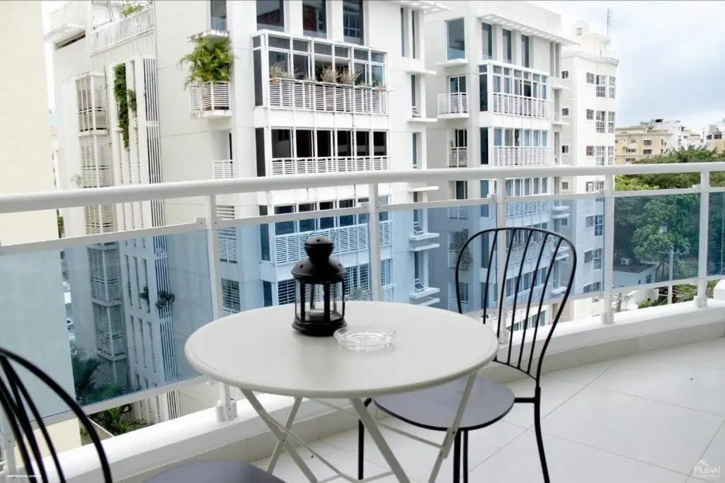 Modern 1 bedroom apartment in Serralles