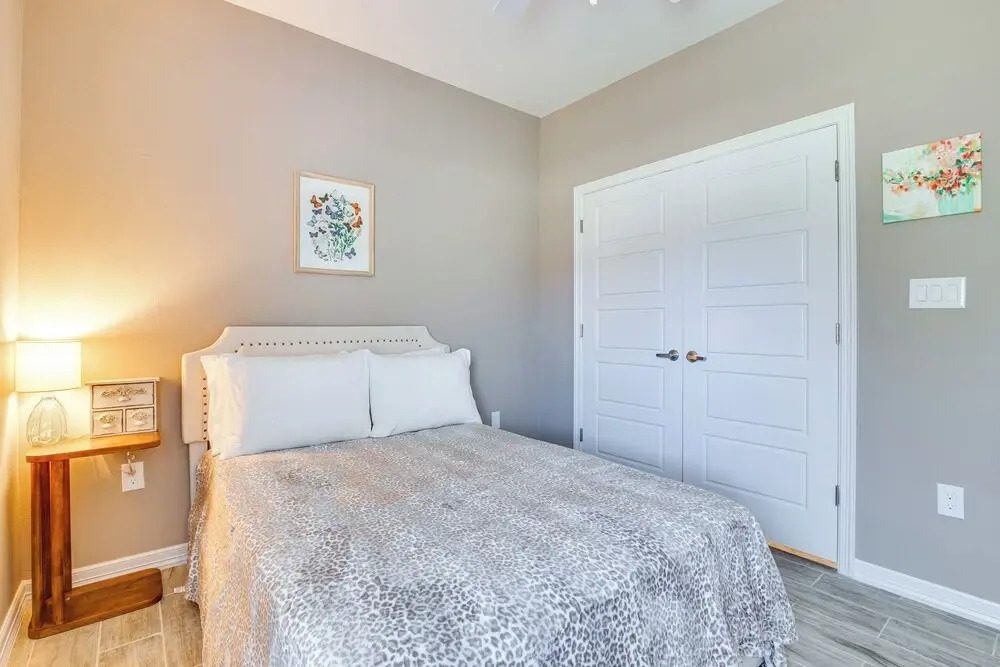 Pet-friendly Brownsville Apartment w/ Yard!