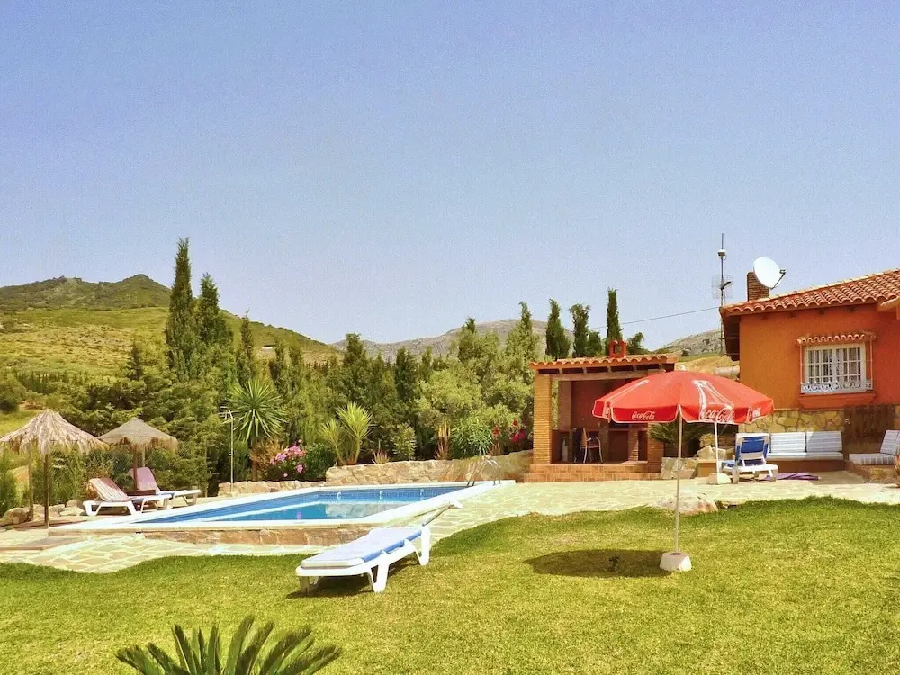 Detached Rural and Rustic House With a Private Swimming Pool