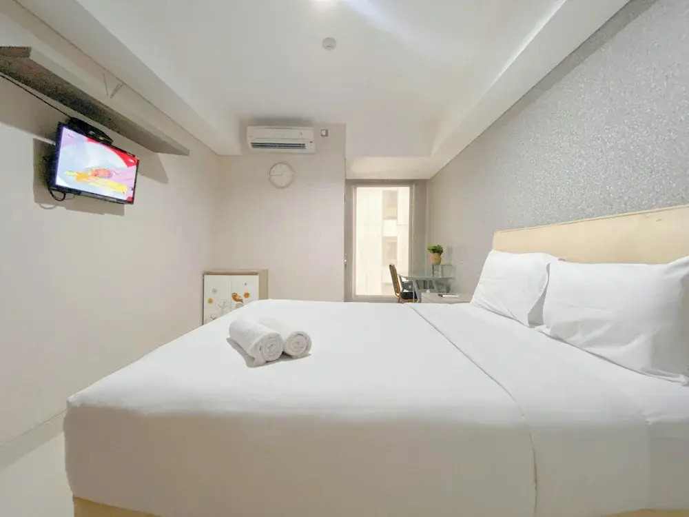 Strategic And Homey Studio At Marquis De Lafayette Apartment