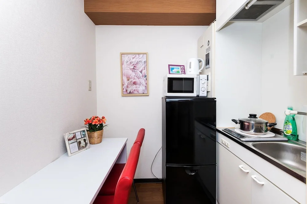 Nihonbashi Sunshine Apartment