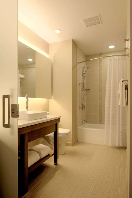 Hyatt Place Moncton-Downtown