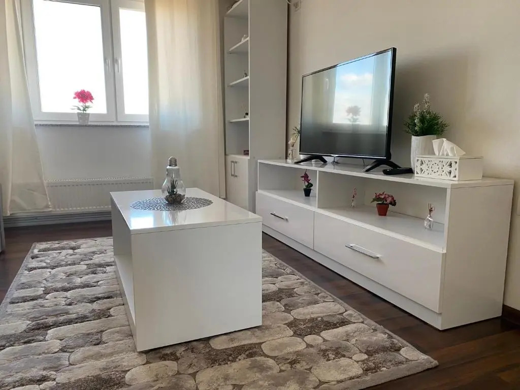 Luxury Apartament Intim Area