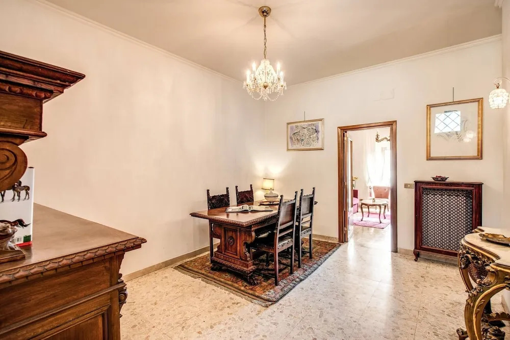 Warm Apt In Ancient Building In Vatican-p S Pietro
