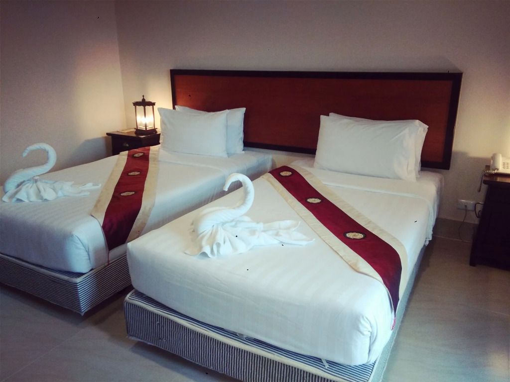 Rayong Lanna Hotel