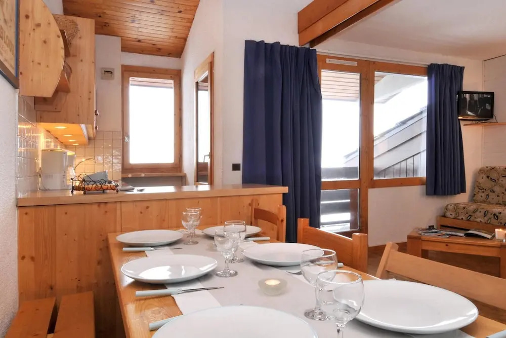 Belle Plagne Apartment on Slopes With 3 Rooms for 7 People of 46 mÂ² Ag420
