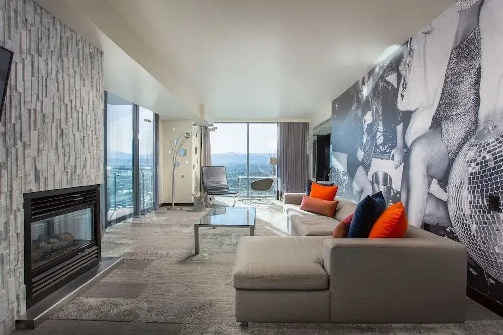 Palms Place Unit 35321