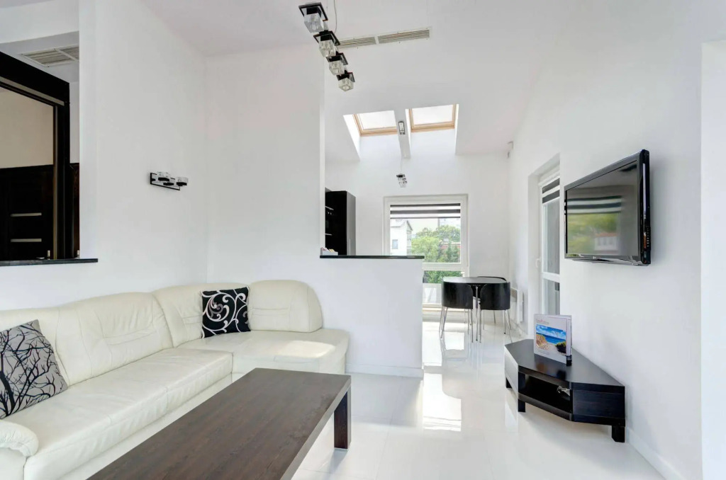 Sunrise apartments close to the beach & by Noclegi Renters