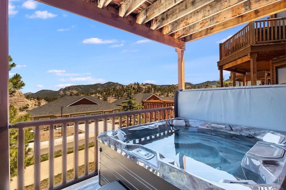 Mount Nimbus 12B - 3 Br Condo