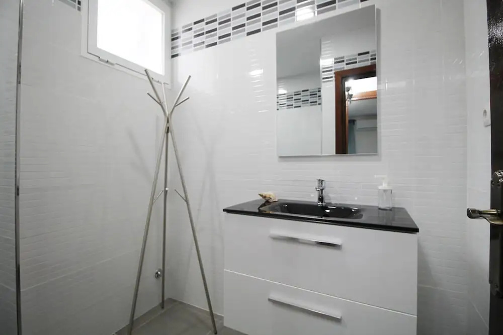 1070 Villa Rosario