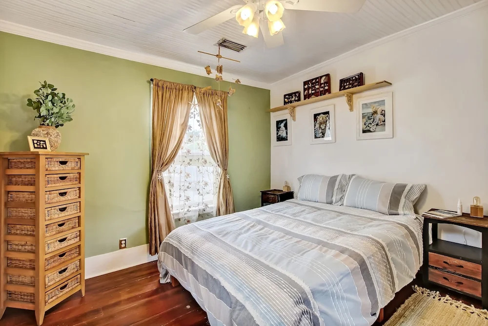 508 Ash Street - Main House 3 Bedroom Home