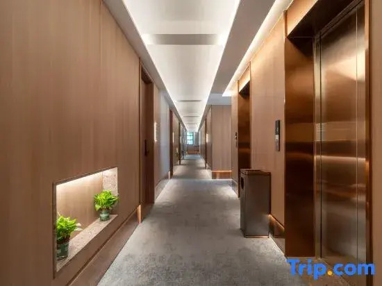 JULY · Qiyue Hotel (Linhai Intime City & Linghu Scenic Area Branch)