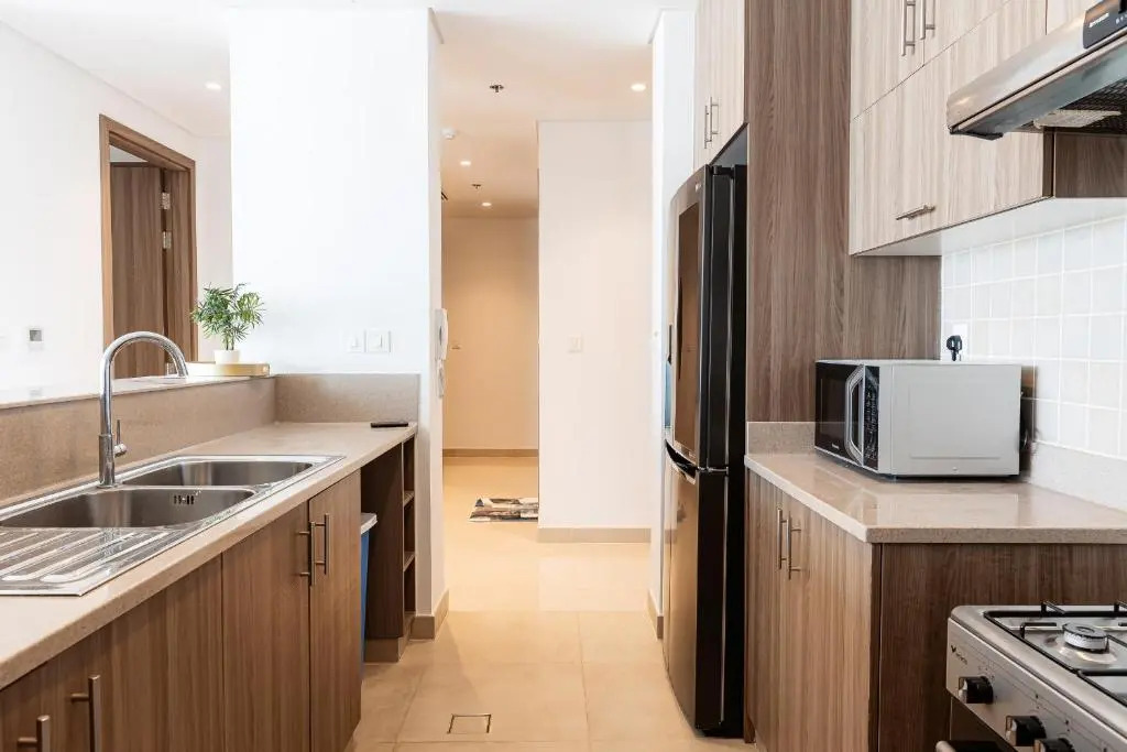 RH- Lovely 2 bedroom apartment, Lagoon View in Gateway Residences