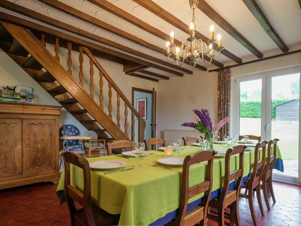 Detached House with Terrace with Breathtaking Views, Hot Tub, Sauna