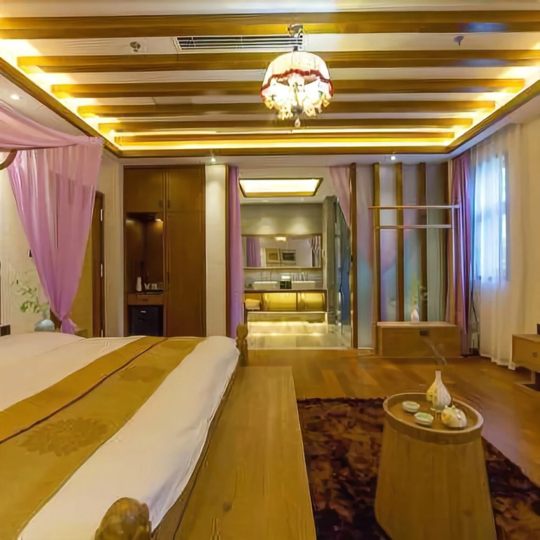 Mingyuan Holiday Hotel