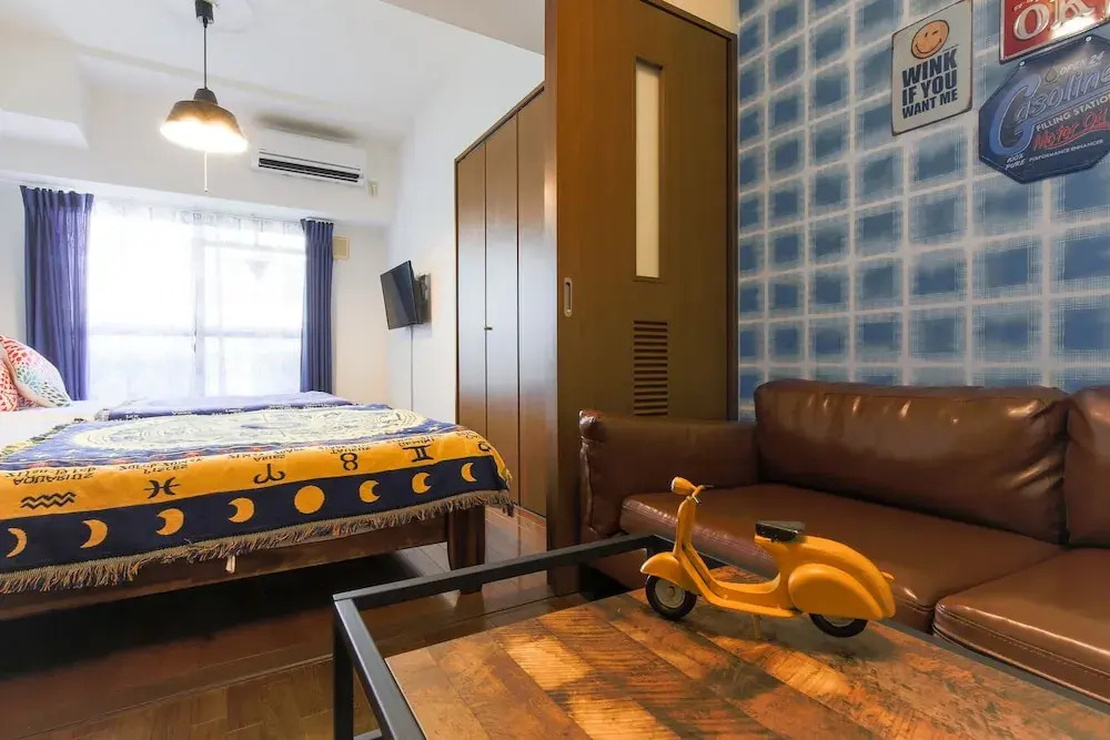 Grand Court Namba 402