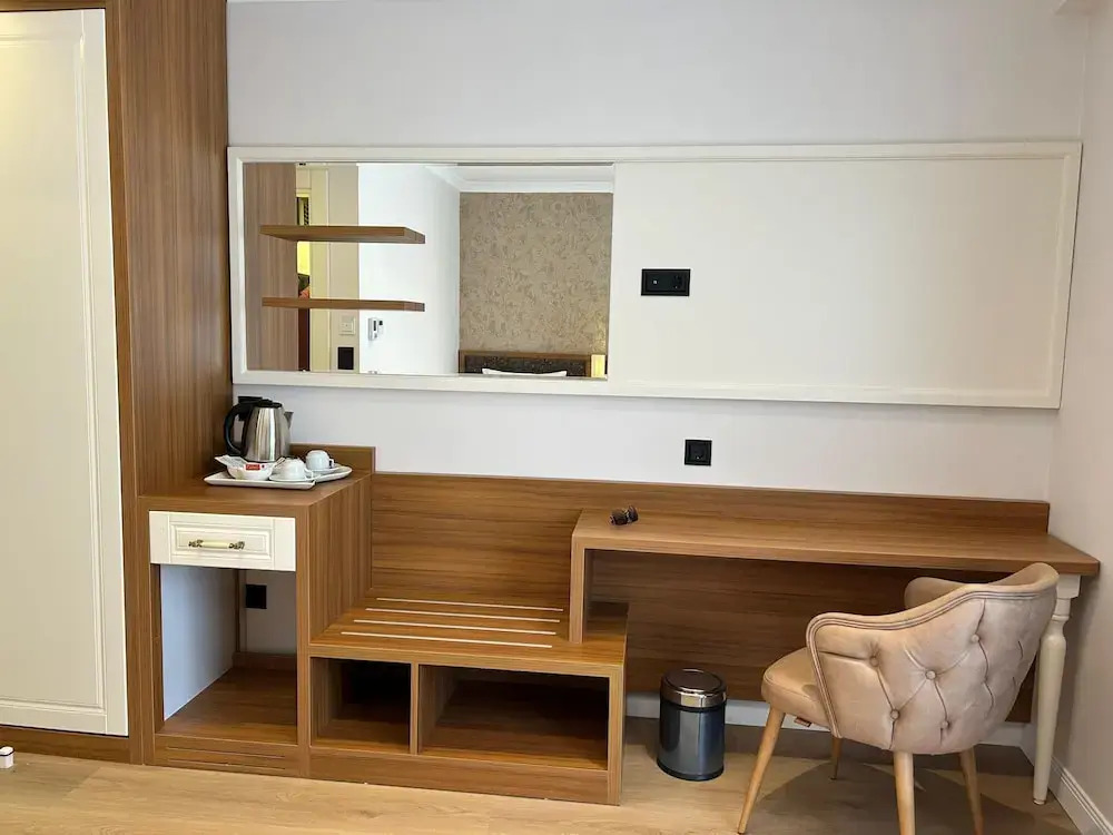 By Otel Nilüfer