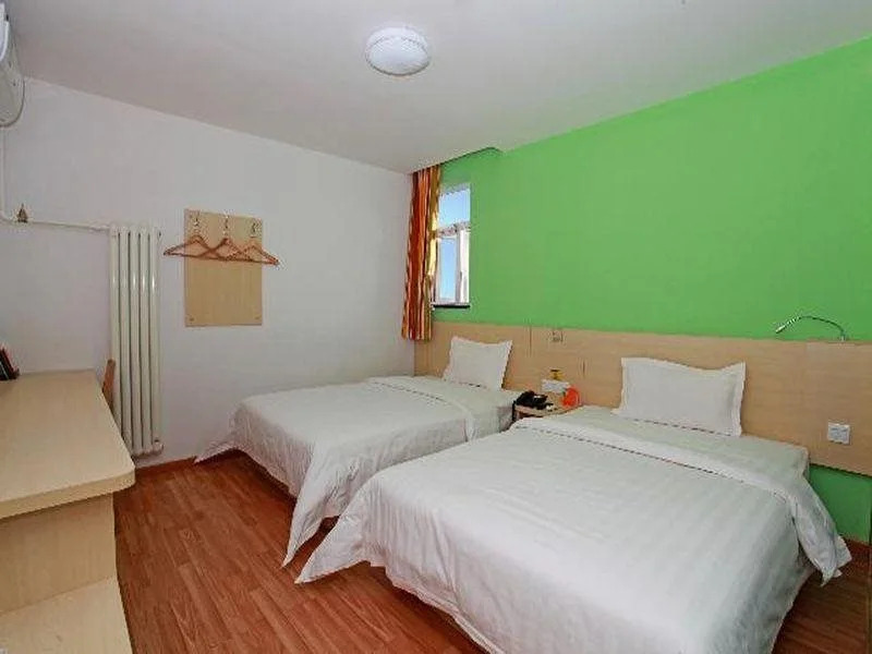 7 Days Inn