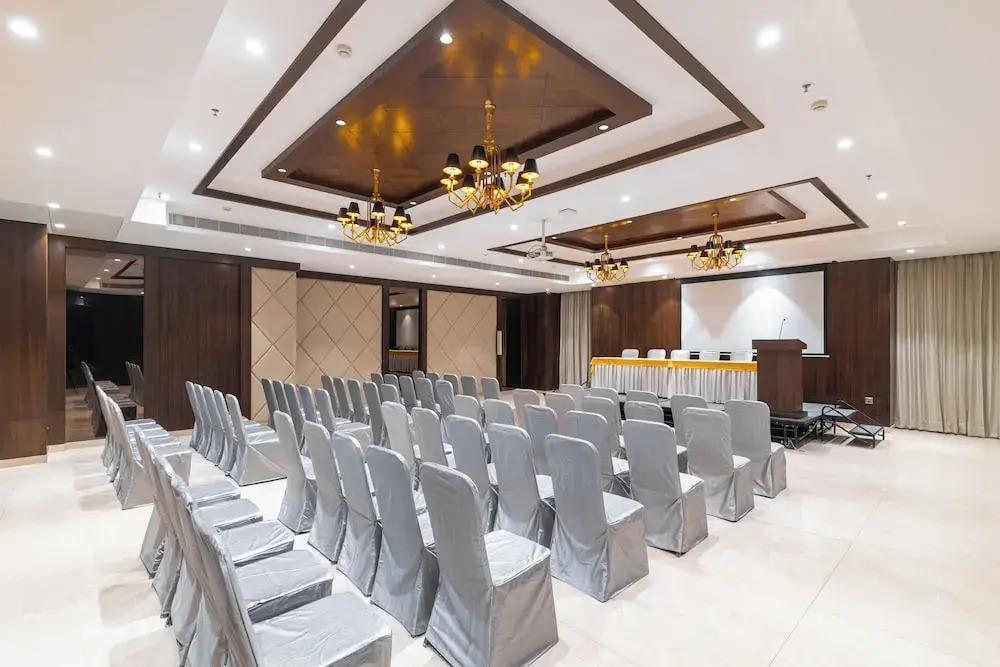Hotel Royal Embassy