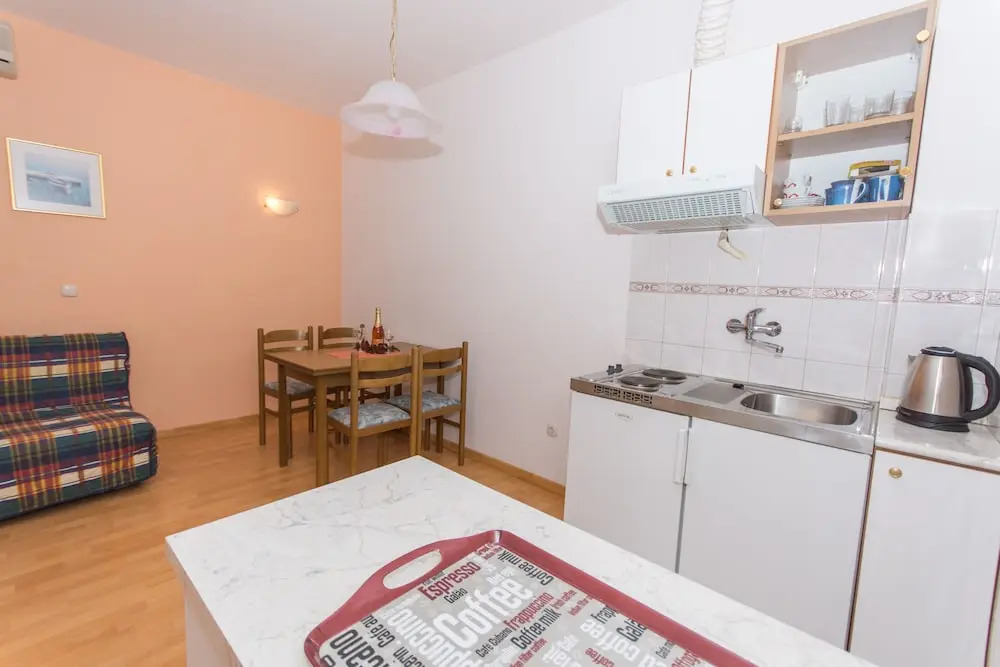Apartments Mastelić