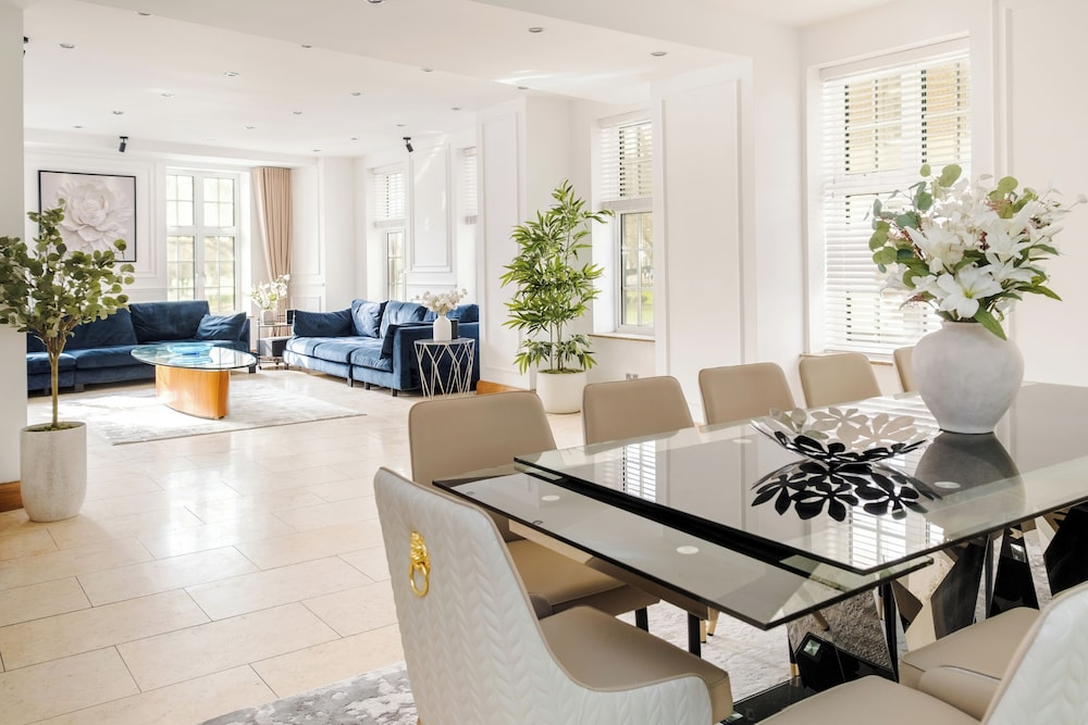 LONDONERS Mayfair Grand Apartments