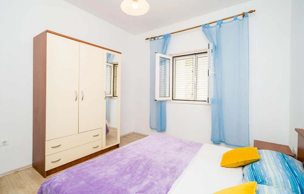 Stunning Apartment in Dubrovnik With Wifi and 2 Bedrooms