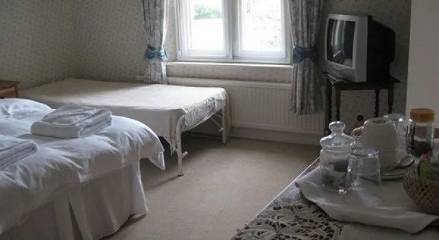 Hillborough House