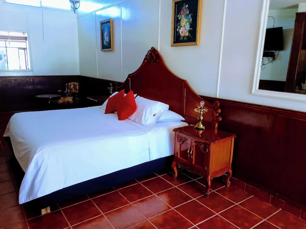 San Antonios Hotel