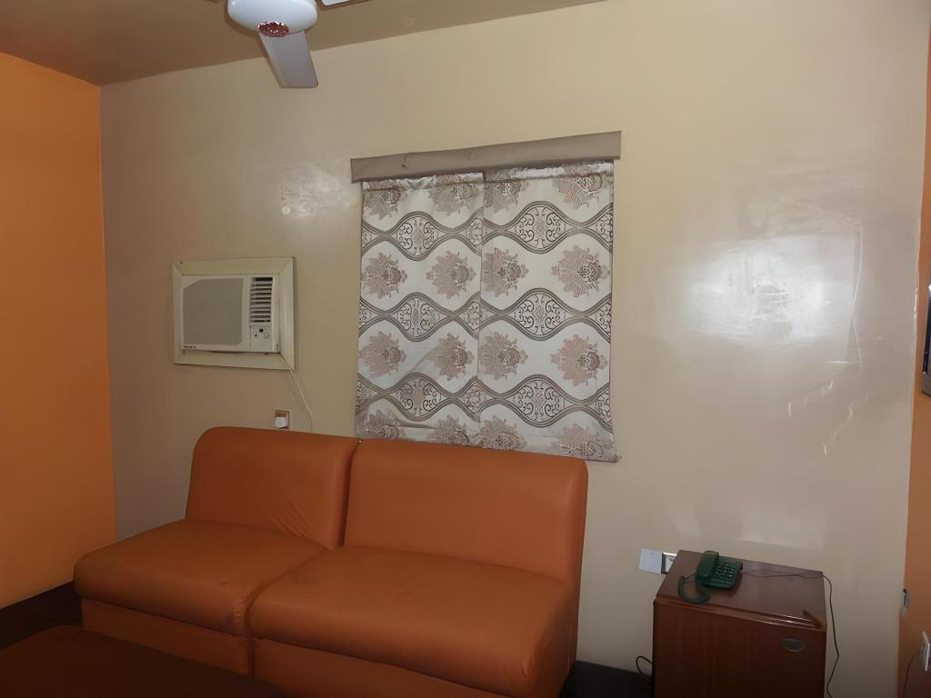 Peaceland Hotel LTD