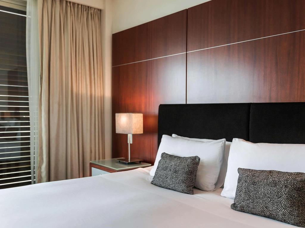Pullman Auckland Hotel & Apartments
