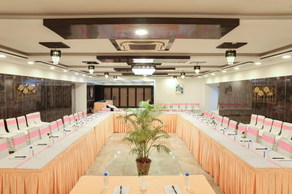 Hotel President - Indore
