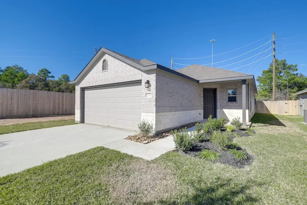 Brand New Spring Home < 1 Mi to Old Town!