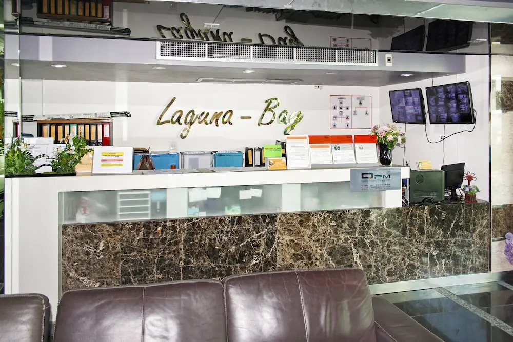 Laguna B
