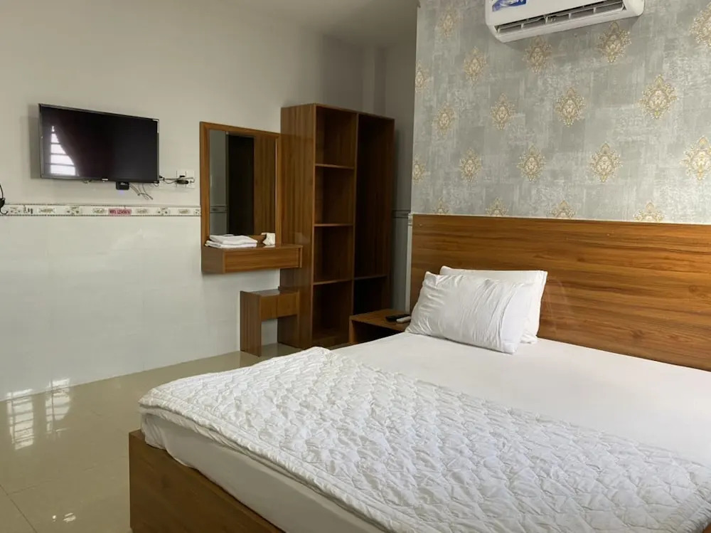 Hung Phu 1 Hotel
