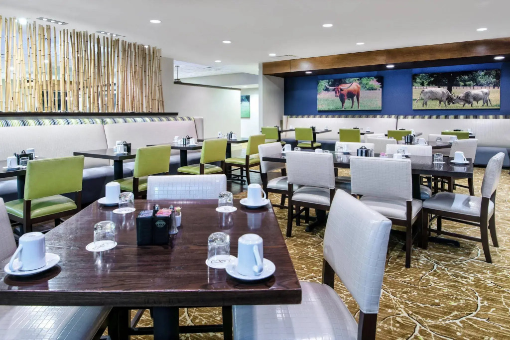 Kozy Hotel Dallas DFW Airport Area West