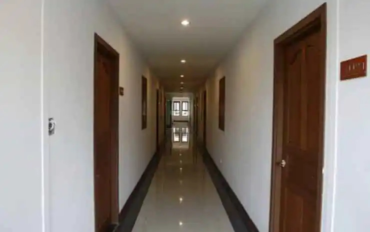 OYO 338 V-Twin Donjan Service Apartment
