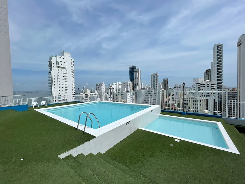 Apartamentos En Edificio Portofino ICDI