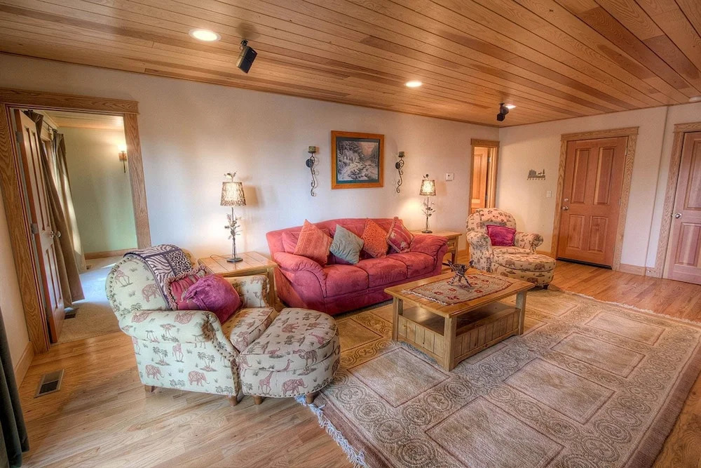 Timber View Lodge by Lake Tahoe Accommodations