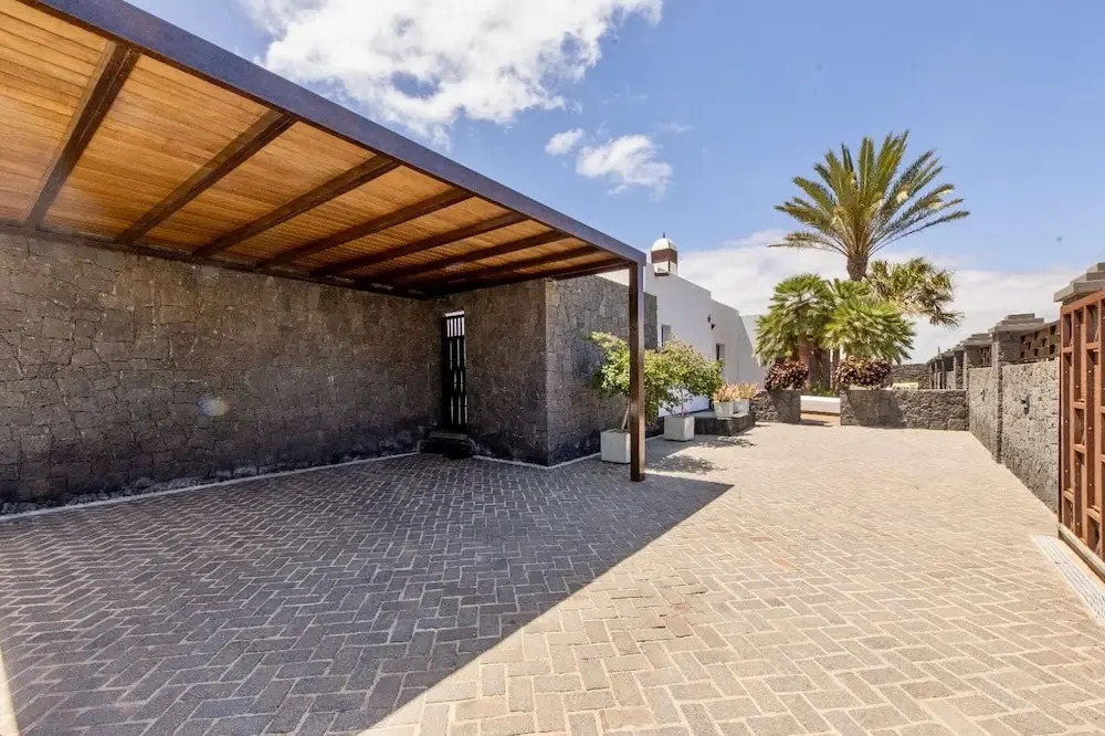 Playas Blanca Pool Private Villas