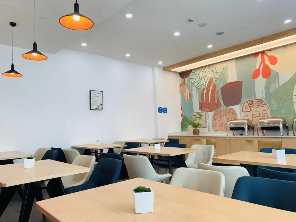 Hanting Hotel Shanghai Baogang Yueluo Freeway