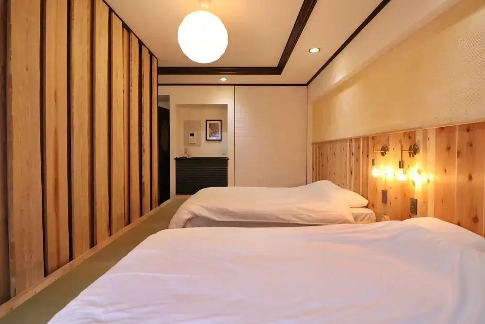 sunmallcrest403