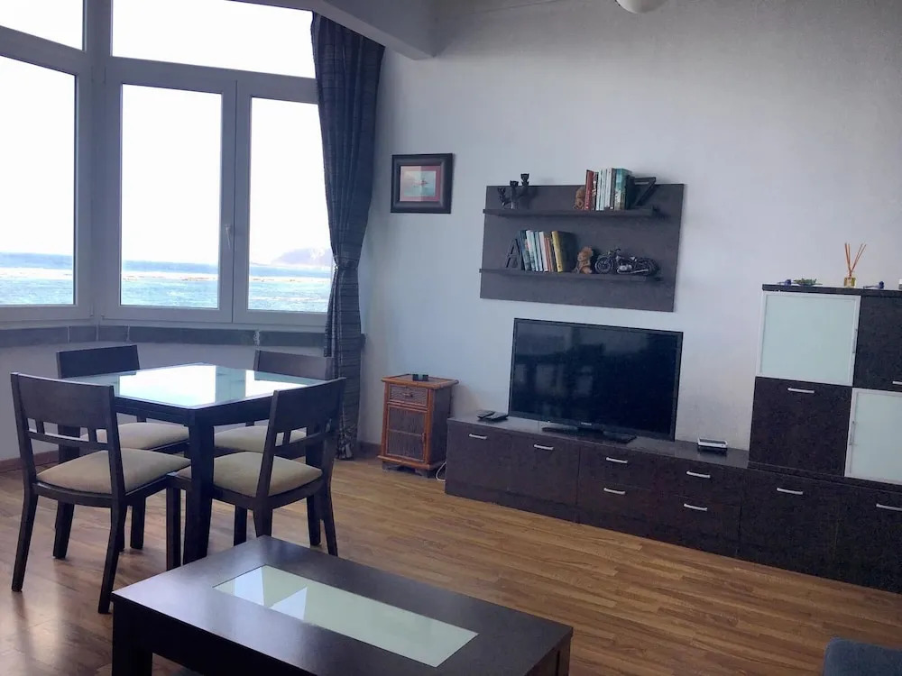 OceanFront Flat II by Canary365