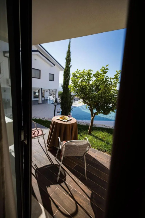 Chateau Linza Resort