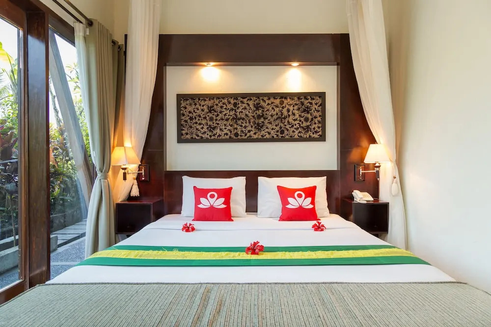 ZEN Premium Ubud Sanggingan 2