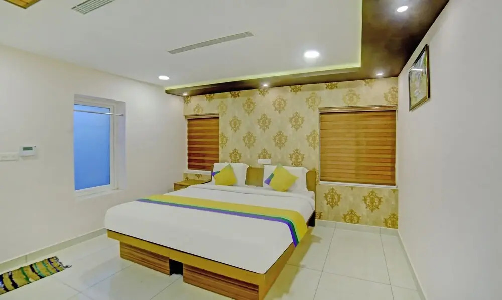 Treebo Trip Majestic Inn Thampanoor