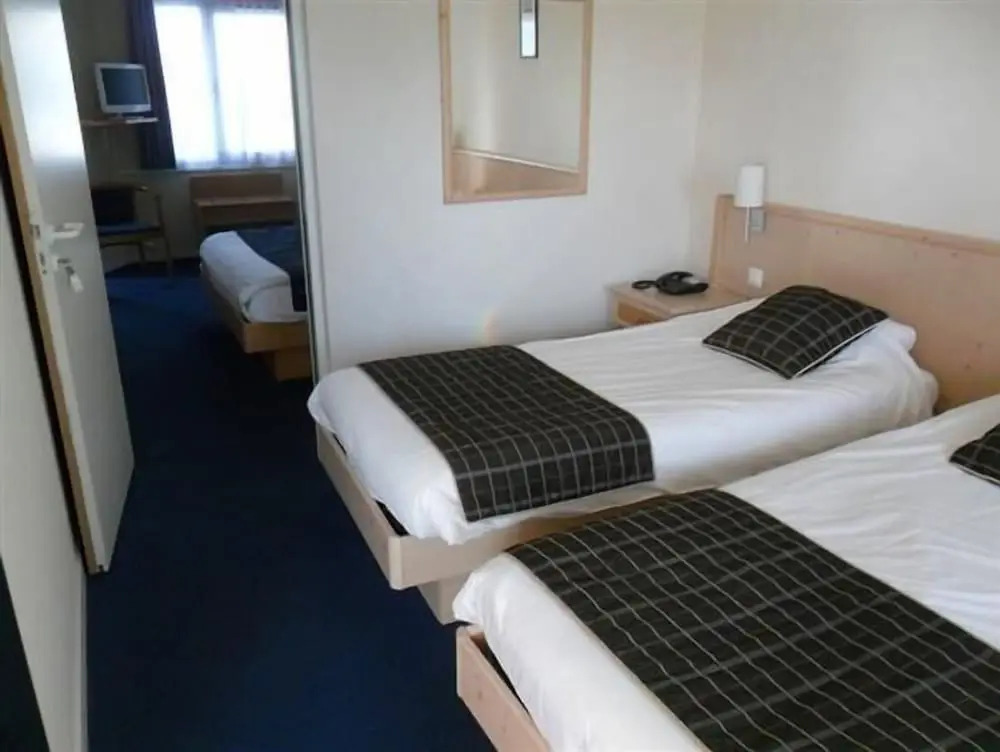 Hotel LOcéane Angers Parc Expo