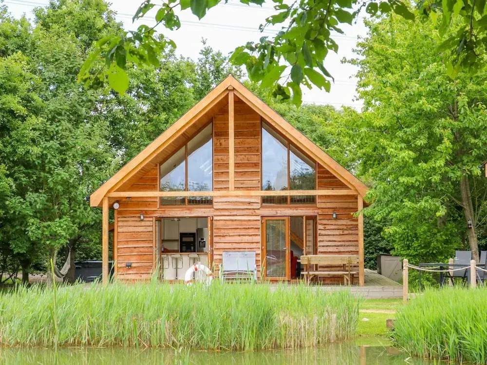 Dorado Lodge